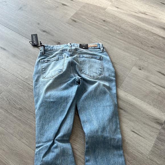 Blank NYC womens The Hoyt No Thanks High-Rise Mini Flare Jean, 25, Blue - Picture 5 of 9